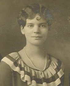 Photo of photos/Clarabelle Seward b abt 1910 Saskatchewan